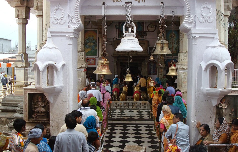 Shakti Peeth Shri Chamunda Devi Temple